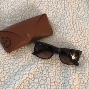 Ray-Ban Matte Brown Sunglasses